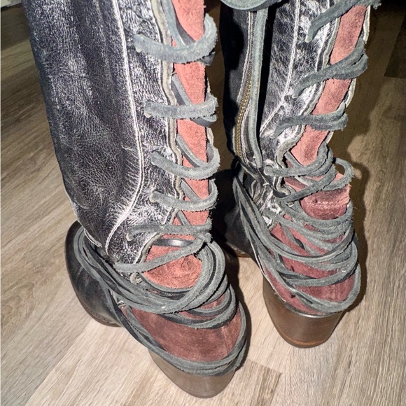 Freebird by Steven Coal Knee High Leather Lace Up Boots Distressed Boho Western - Picture 8 of 12